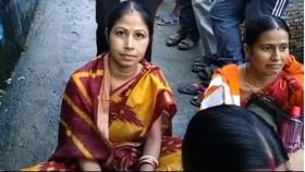 শাসকের ঘরে অধিকাংশ টাকা, বিরোধীদের সিকিভাগ; পঞ্চায়েতে ধরনায় বিজেপি শাসকের ঘরে অধিকাংশ টাকা, বিরোধীদের সিকিভাগ; পঞ্চায়েতে ধরনায় বিজেপি