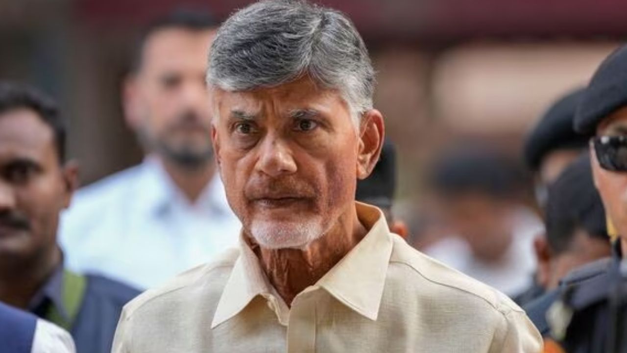 Chandrababu Naidu: জেড প্লাস নিরাপত্তাতেও জেলে প্রাণ যেতে পারে চন্দ্রবাবুর! মারাত্মক শঙ্কা প্রকাশ ছেলের