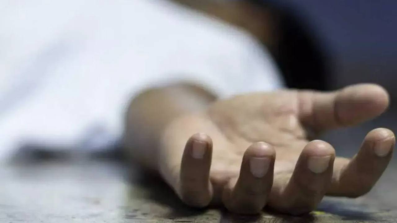 মদে বিষ মিশিয়ে খুনের অভিযোগ, শ্বশুরবাড়ির এলাকায় উদ্ধার জামাইয়ের পচাগলা দেহ