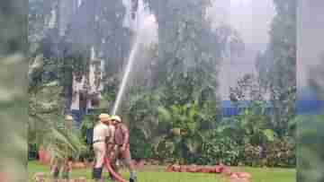 Fire:  মধ্যরাতে আসানসোল-দুর্গাপুর উন্নয়ন পর্ষদের অফিসে আগুন, পুড়ে ছাই বহু নথি