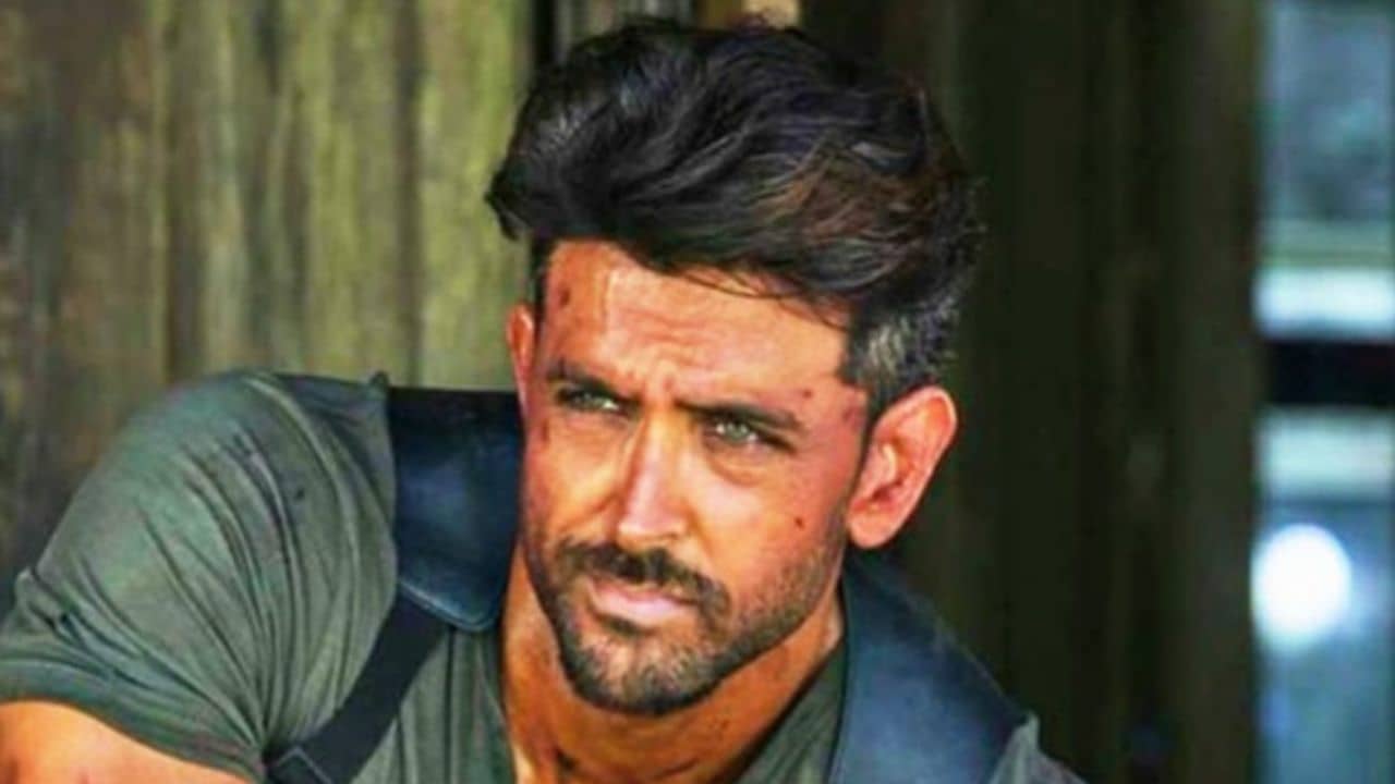 Hrithik Roshan: চাইলেই সুখ আসে না; ৪৯ বছর বয়সে এ কী উপলম্বি হৃত্বিকের?