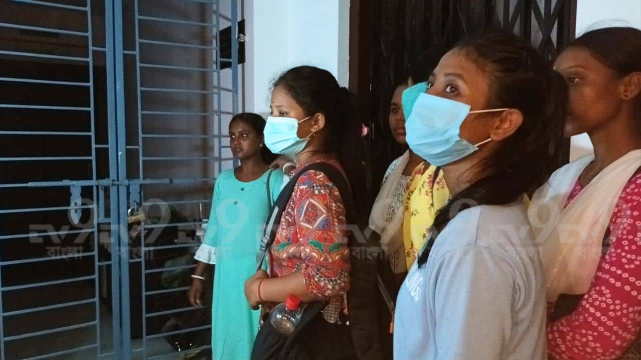 Jalpaiguri Nursing Training School: স্যরের মিষ্টি কথায় ছাত্রীরা মুগ্ধ! ভুয়ো নার্সিং সেন্টারে চলত আরও কীর্তি