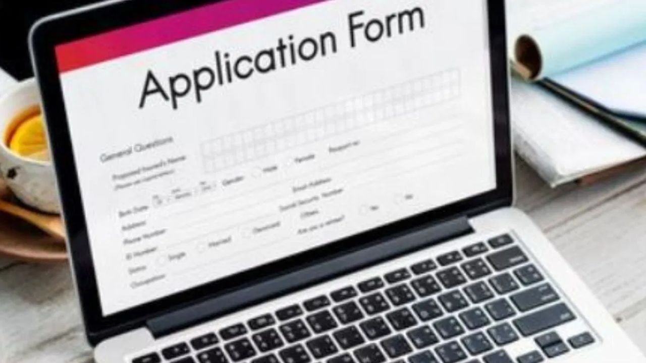 Recruitment 2023: পরীক্ষা ছাড়াই দশম পাশে একাধিক পদে নিয়োগ করবে ECIL Recruitment 2023: পরীক্ষা ছাড়াই দশম পাশে একাধিক পদে নিয়োগ করবে ECIL