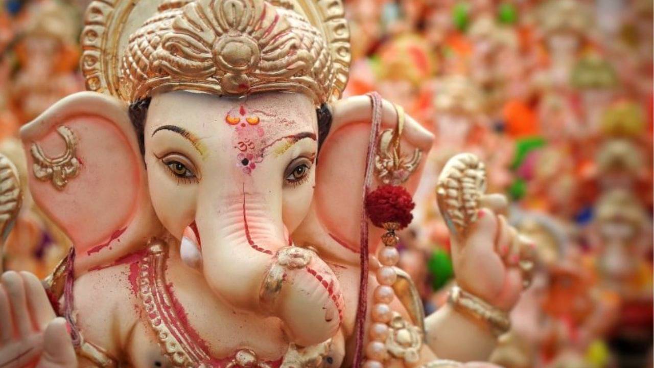 Lord Ganesha: গণপতির ৩২ রূপই হল প্রকৃতি শক্তির আধার! নামের গুরুত্ব ও তাত্পর্য জানুন