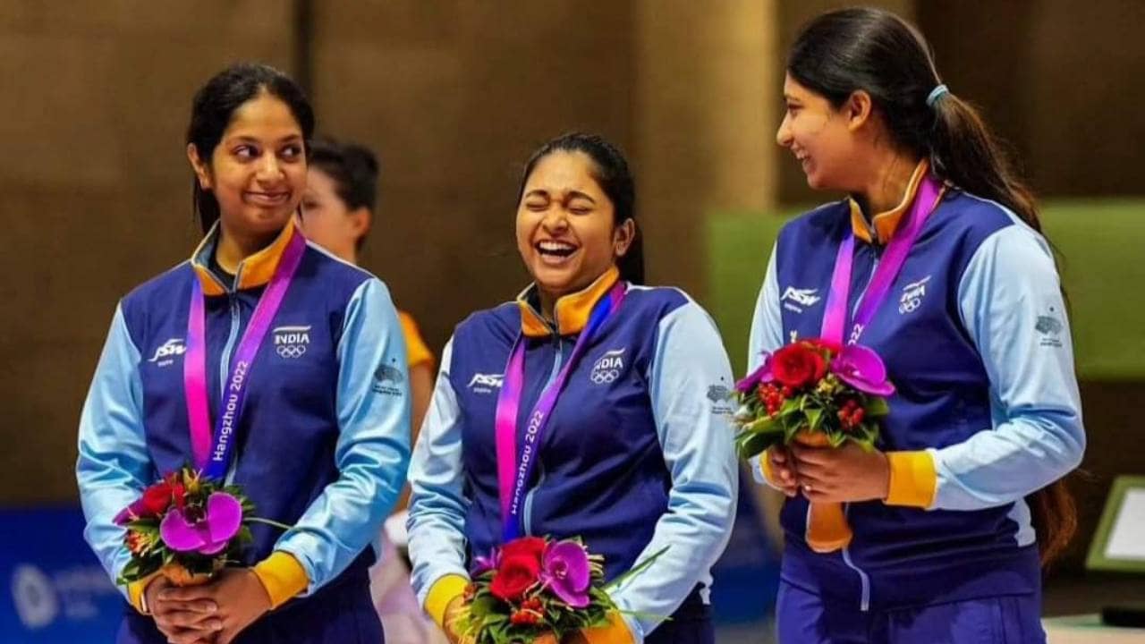 Mehuli Ghosh: এশিয়া জয়ের পর রুপোলি মেয়ের রূপকথা শোনালেন মেহুলির দিদা