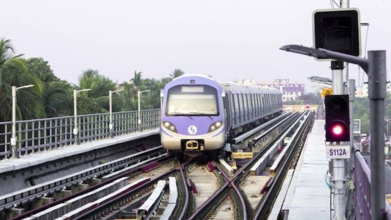 Kolkata Metro: যুবভারতীতে ISL ম্যাচ শেষে শনির রাতে চলবে মেট্রো, দেখে নিন সময়সূচি