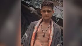পুজোর আগে ছেলে 'পরিযায়ী' হোক চাননি মা, জম্মুতে মৃত্যু যুবকের পুজোর আগে ছেলে 'পরিযায়ী' হোক চাননি মা, জম্মুতে মৃত্যু যুবকের