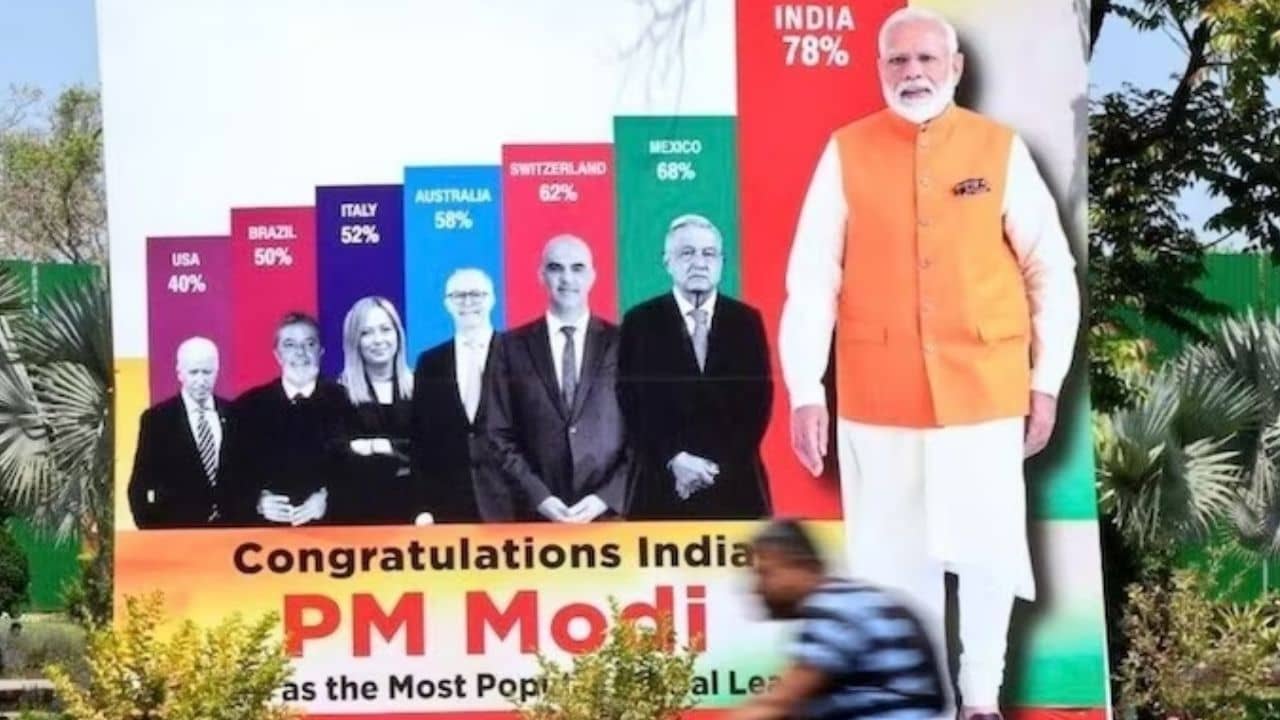 Poster Controversy: মোদীর জনপ্রিয়তার পোস্টার নিয়ে কংগ্রেসের খোঁচা, ভুয়ো খবর রটানোর অভিযোগ বিজেপির