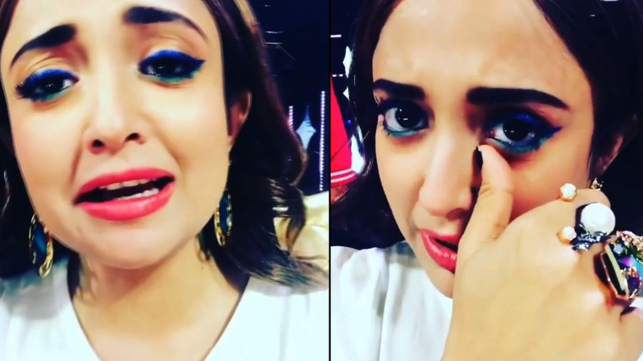 Monali Thakur: 'পারছি না, অসহায় লাগছে', 'সন্তানশোক'-এ কাতর মোনালি