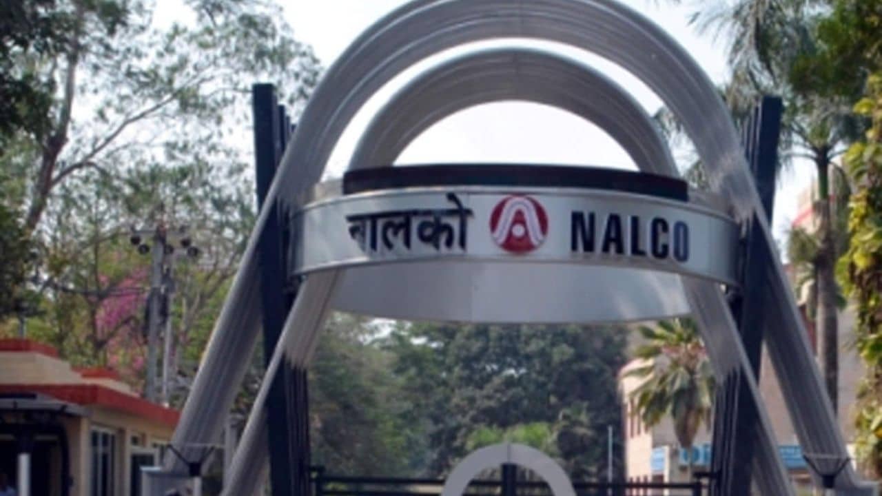 NALCO Recruitment 2023: ২ লক্ষ টাকা অবধি বেতন, ন্যাশনাল অ্যালুিনিয়াম কোম্পানি লিমিটেডে চলছে কর্মী নিয়োগ, আবেদন করুন এখন