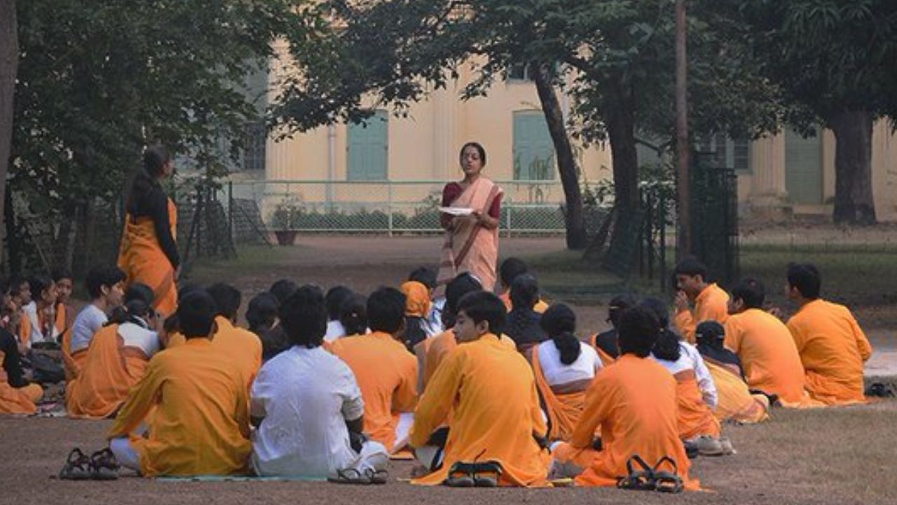 Santiniketan: শান্তিনিকেতনকে  ওয়ার্ল্ড হেরিটেজ ঘোষণা ইউনেস্কোর