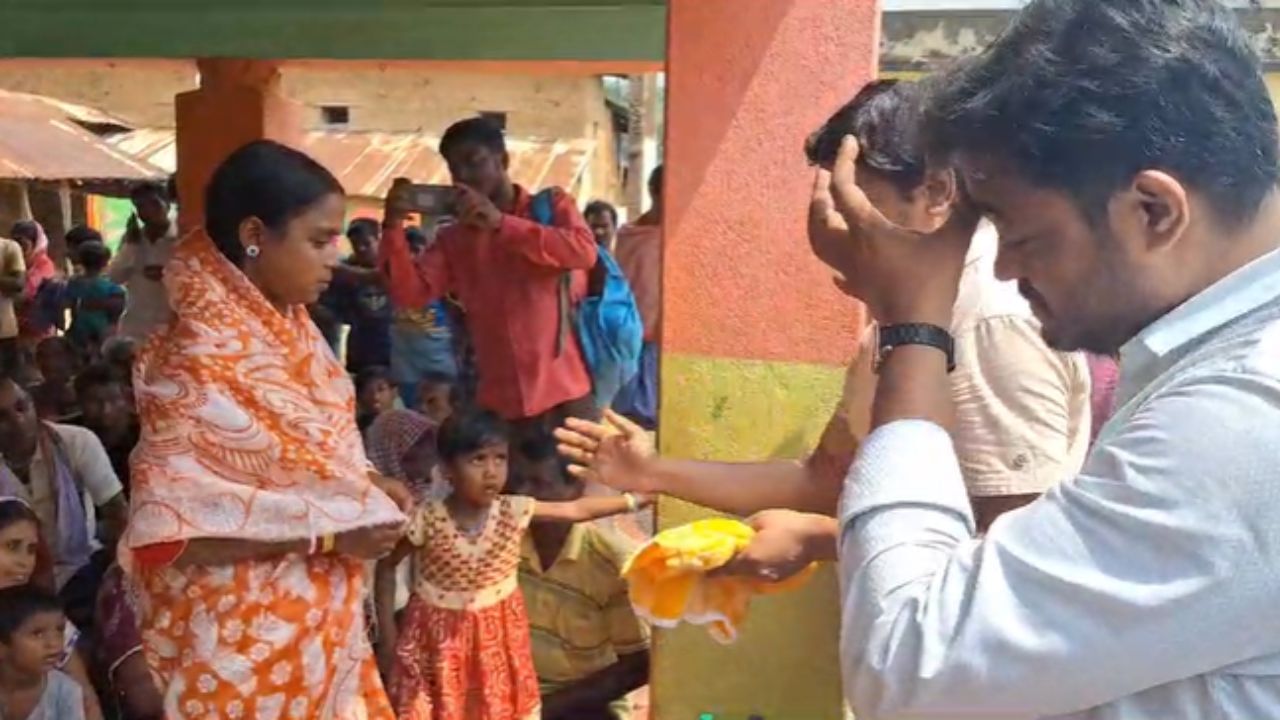 Bankura News: ঘরকে ঘর জন্ডিসে আক্রান্ত, টিভিনাইন বাংলা খবর করতেই গ্রামে স্বাস্থ্য-প্রতিনিধি দল