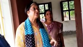 সবংয়ে নিহত নাবালকের বাড়িতে রাজ্য শিশু সুরক্ষা কমিশনের প্রতিনিধিরা সবংয়ে নিহত নাবালকের বাড়িতে রাজ্য শিশু সুরক্ষা কমিশনের প্রতিনিধিরা