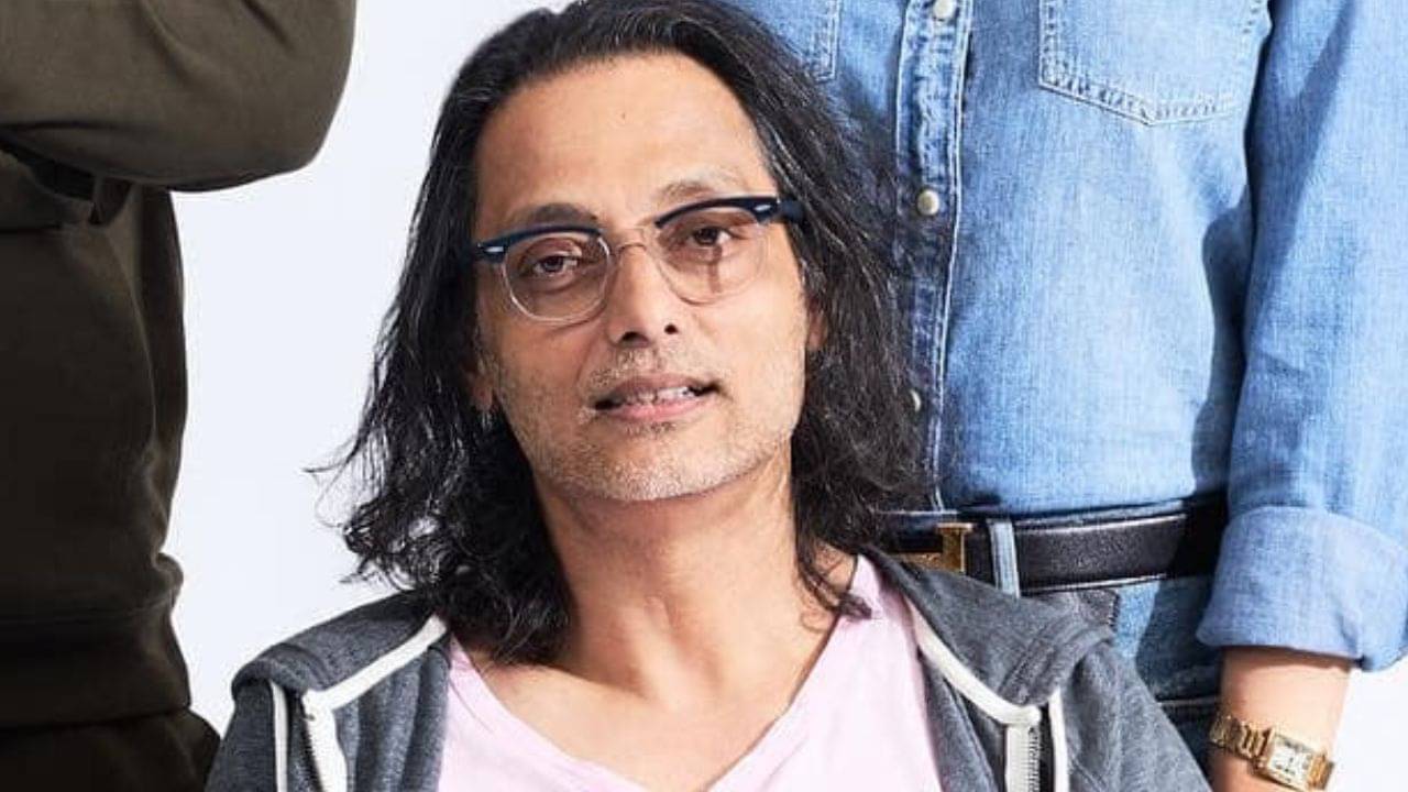 Sujoy Ghosh: যোগ্যতা নেই আপনার! নেটিজেনের কটাক্ষকে আলিঙ্গন করলেন সুজয়