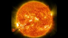 জ্বলছে যেন আগুনের গোলা, NASA-র শেয়ার করা ছবি দেখে মুগ্ধ বিশ্ববাসী জ্বলছে যেন আগুনের গোলা, NASA-র শেয়ার করা ছবি দেখে মুগ্ধ বিশ্ববাসী