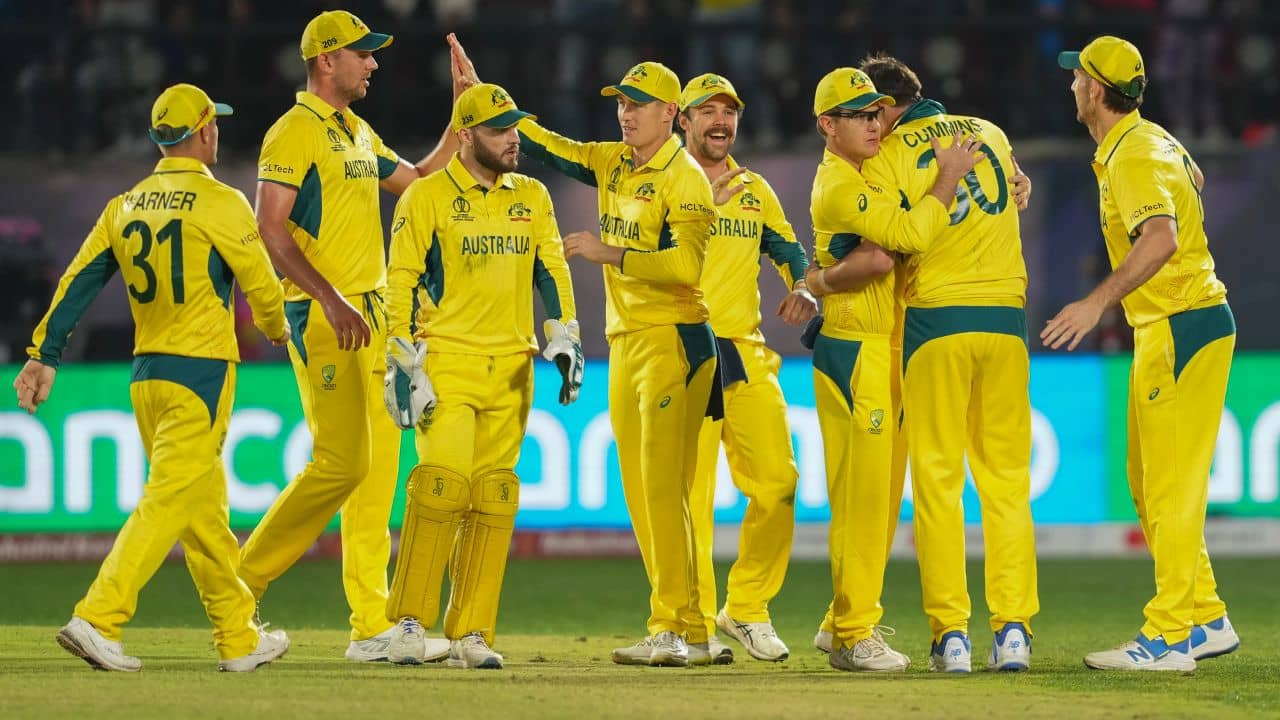 AUS vs NZ, WC Match Report: কামিন্সদের জয়রথ থামাতে পারল না কিউয়িরা, রুদ্ধশ্বাস ম্যাচে জয়ী অস্ট্রেলিয়া