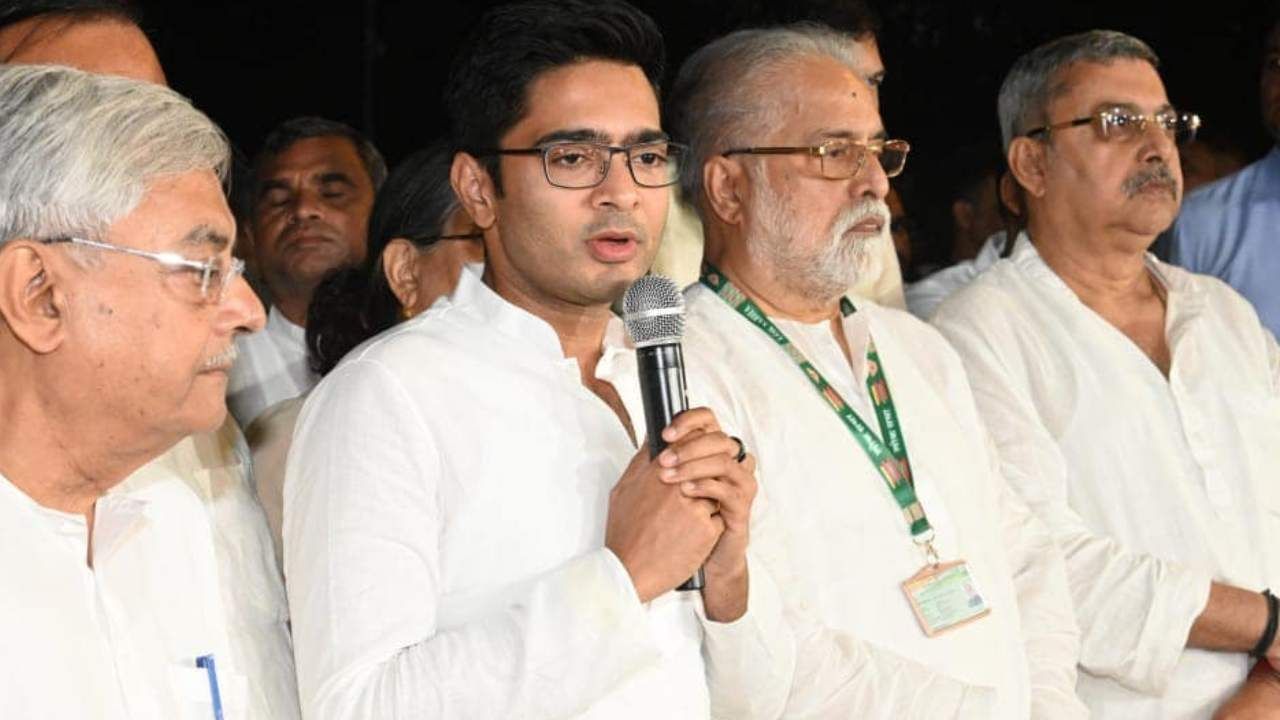 Abhishek Banerjee Updates: পিছনের দরজা দিয়ে পালিয়েছেন মন্ত্রী: অভিষেক