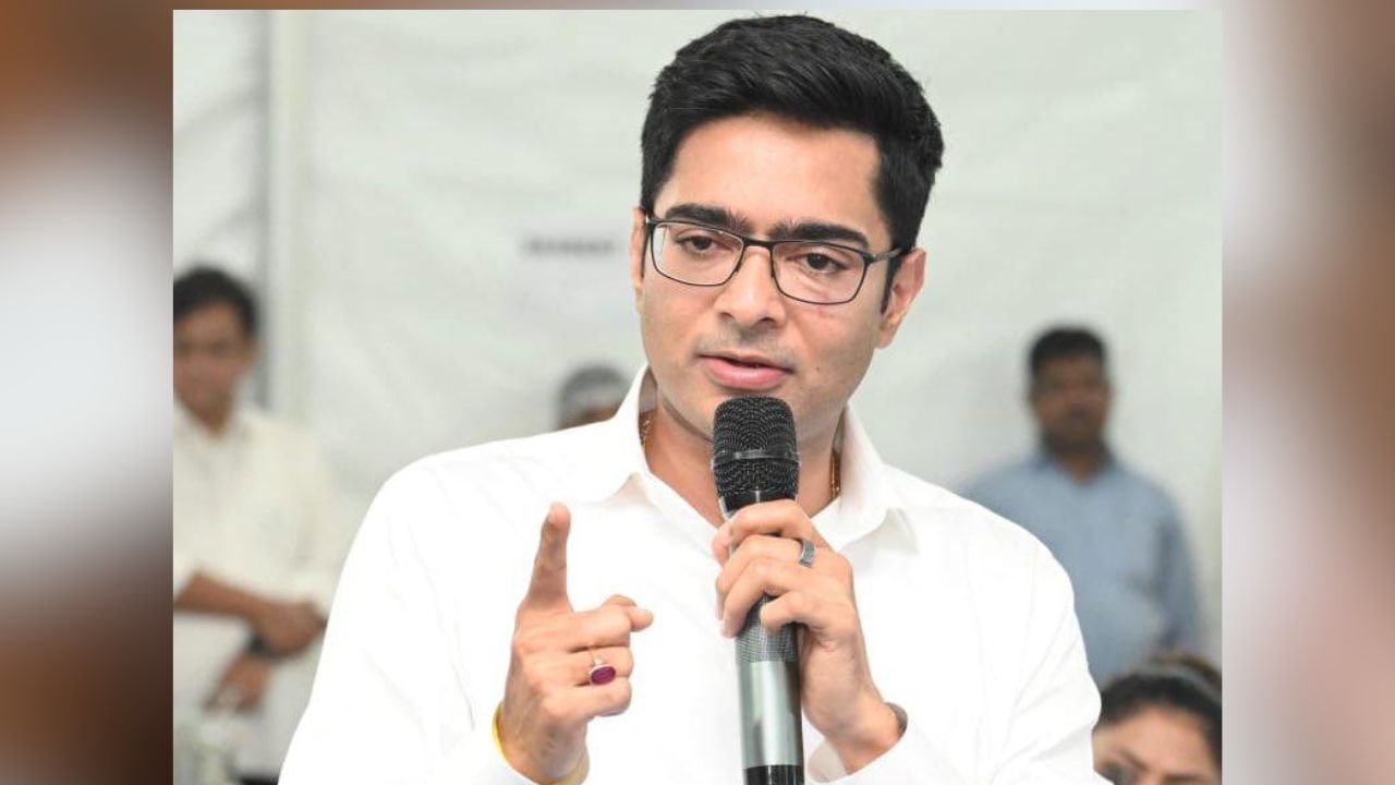 Abhishek Banerjee: 'পারলে আমাকে আটকান', দিল্লিতে দাঁড়িয়ে চ্যালেঞ্জ অভিষেকের