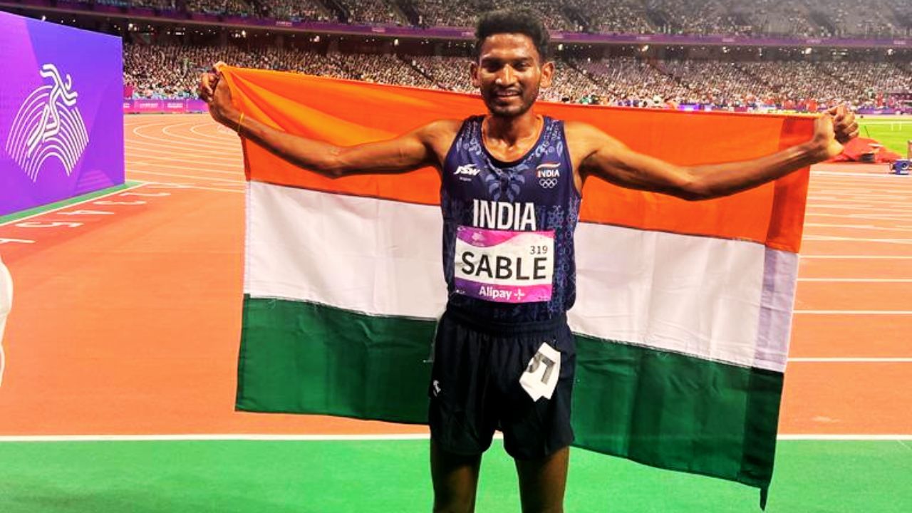 Asian Games 2023, Athletics: নীরজ নামার আগেই ট্র্যাকে সোনা ফলালেন অবিনাশ সাবলে