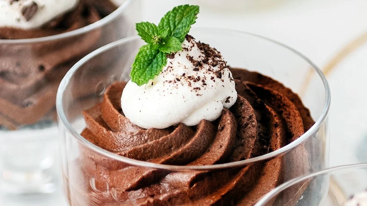 Chocolate Mousse Recipe: মজে মুজ বিজয়ার আড্ডা