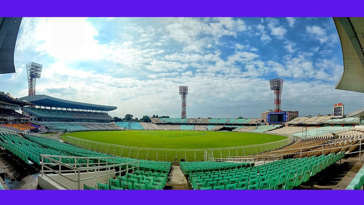 বহু আগে থেকেই ইডেন সংস্কারের কাজ শুরু হয়েছে। আইসিসি এবং বিসিসিআই টিম পরিদর্শনও করে গিয়েছে। পুরো যেন খোলনলচে বদলে ফেলা হয়েছে। এখন চলছে শেষ মুহূর্তের প্রস্তুতি। ছবি: রাহুল সাধুখাঁ