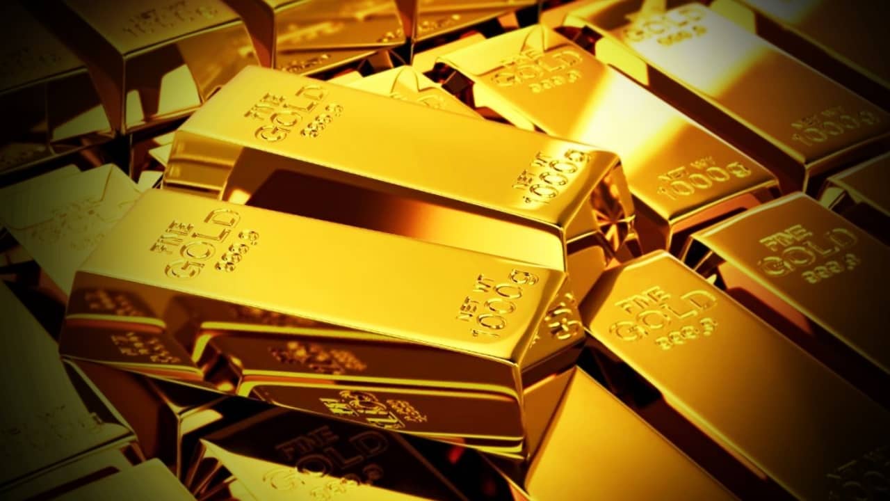 Gold Smuggling: চোরা পথে ঢুকছে হাজার হাজার কেজি সোনা! ব্যাপক বাড়ল পাচার