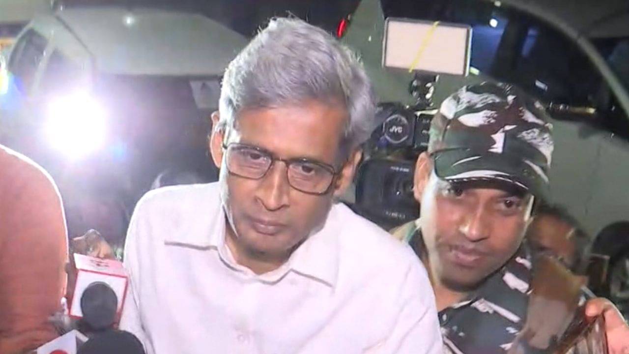 Calcutta High Court: গৌতম পালকে বেঁধে দেওয়া আদালতের সময়সীমার ৫ মিনিট আগেই হল চাকরিপ্রার্থীর ইন্টারভিউ!