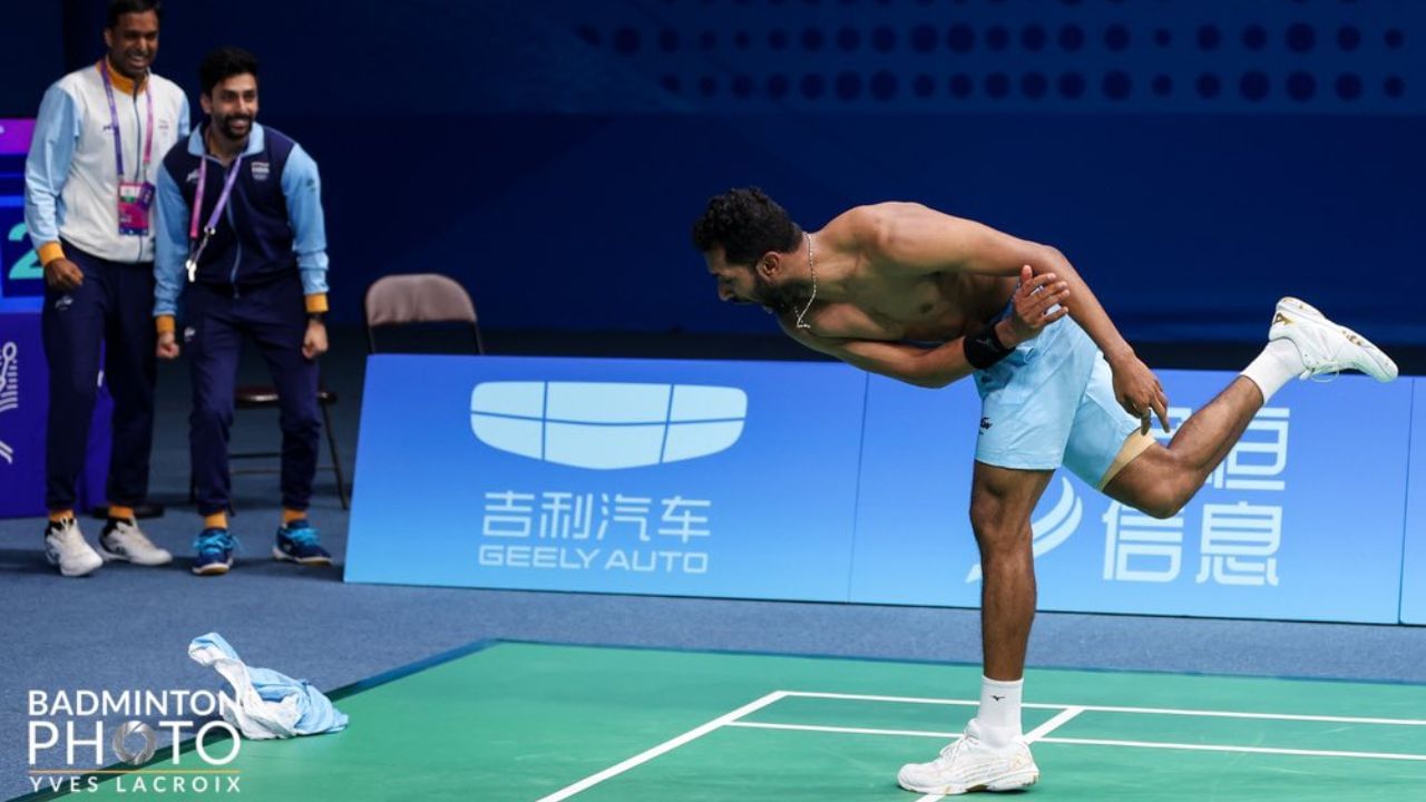 Asian Games 2023, HS Prannoy: কোমরের চোটকে হারিয়ে ৪১ বছর পর পদক, গেঞ্জি ওড়ালেন, কোমর দোলালেন প্রণয়