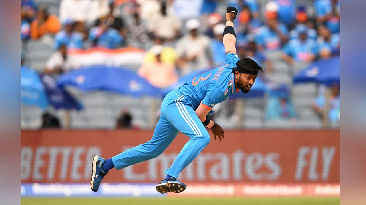 Hardik Pandya: লিগামেন্টে চোট হার্দিক পান্ডিয়ার, বিশ্বকাপের মাঝে ভারতীয় শিবিরে উদ্বেগ