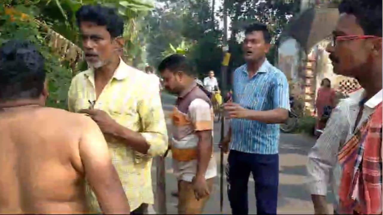 Howrah Clash: PWD-র জায়গা নিয়ে বচসা, বাঁশ-লোহার রডের মারে জখম একাধিক