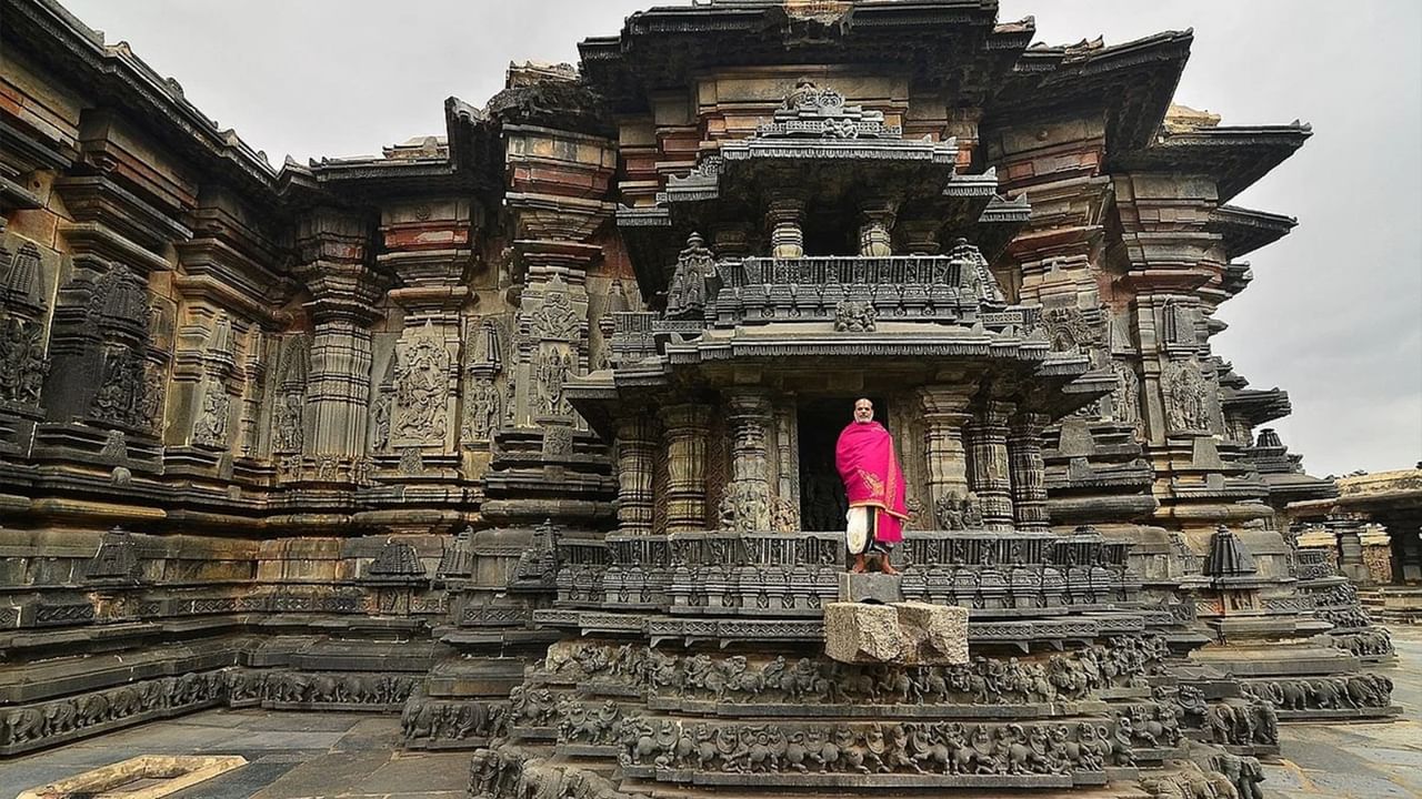 Hoysala Temple: ইউনেস্কোর হেরিটেজ বেলুরের মন্দির!