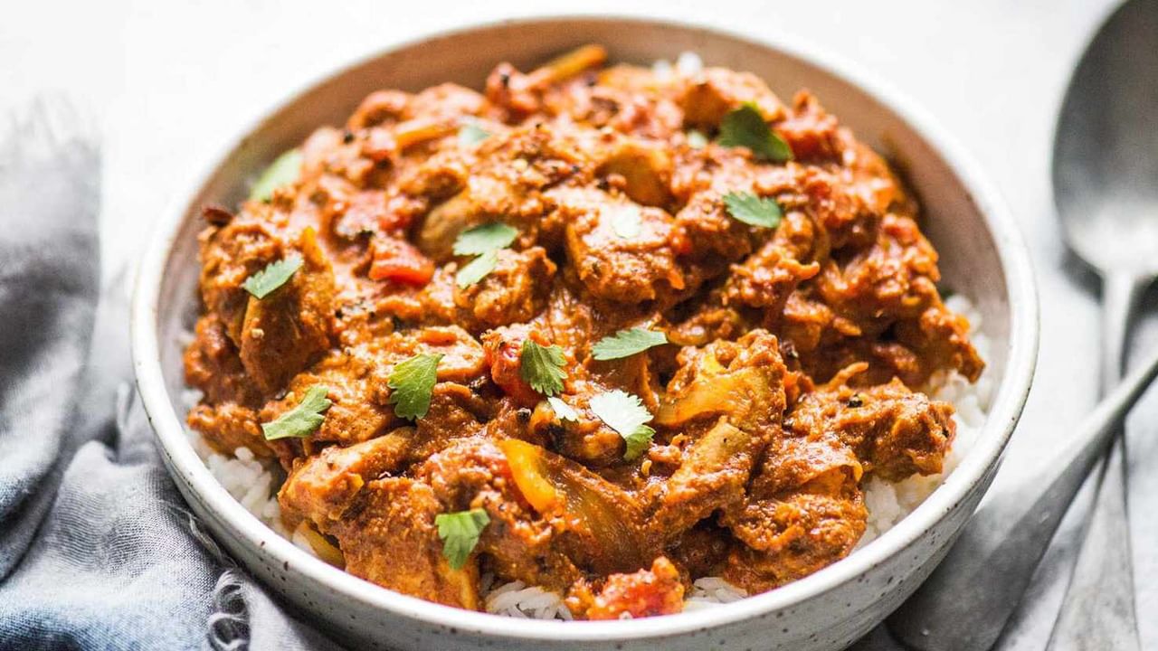 Kashmiri Chicken Masala Recipe: পুজোয় রাঁধুন  স্বর্গের চিকেন