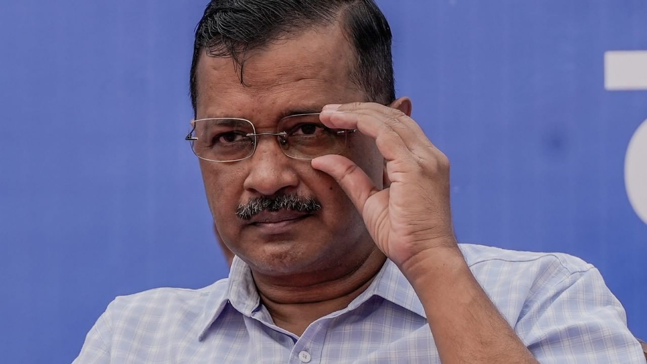 Kejriwal: সিসোদিয়া-সঞ্জয় সিং-এর পর গ্রেফতার কেজরীবালও? আশঙ্কা আপের