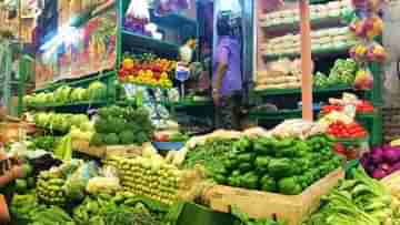 Kolkata Market: লাগাতার বৃষ্টিতে ফসলের ক্ষতি, রবিবারের সকালে সবজি কিনতে হাত পুড়ছে কলকাতাবাসীর