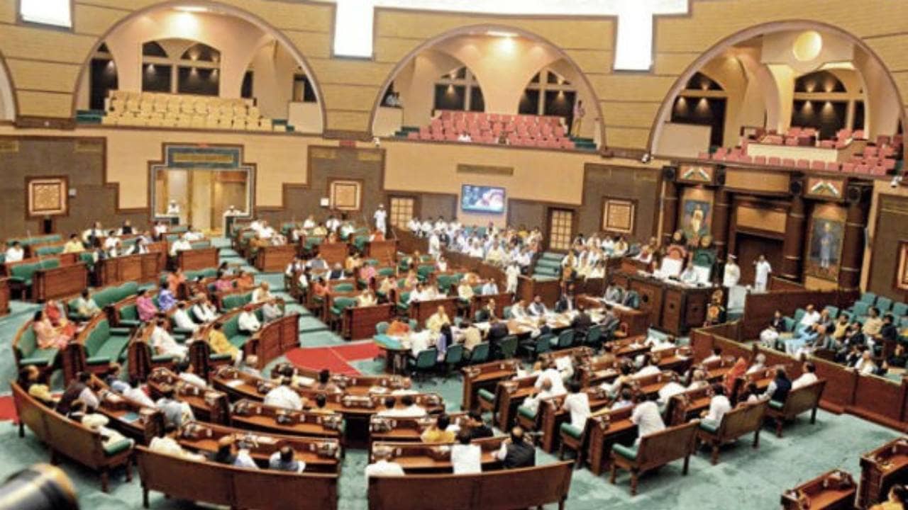 Madhya Pradesh MLA: ৮১ শতাংশ বিধায়কই কোটিপতি! বিজেপির কজন?