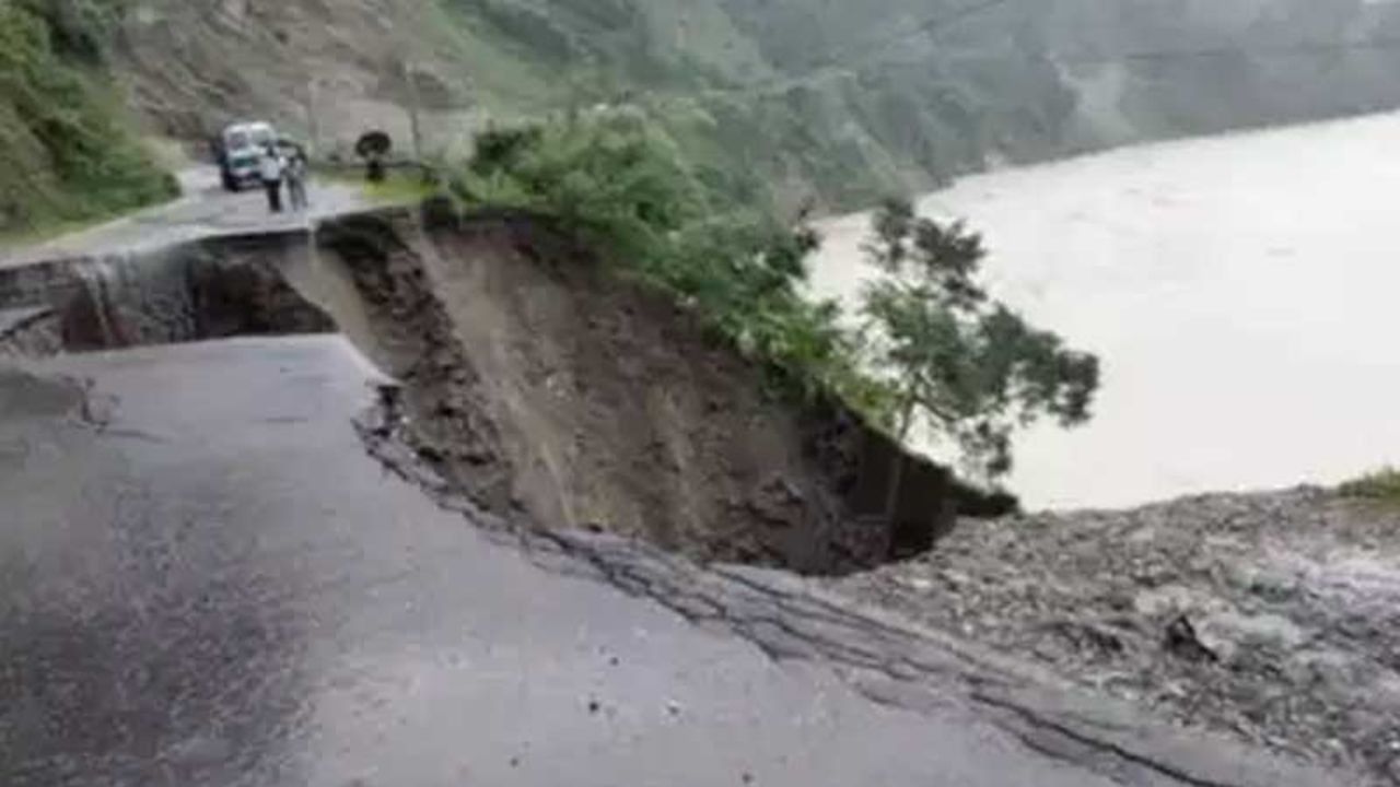 Sikkim: টিকিট কাটা আছে? ব্যাগ গুছিয়ে ফেলুন, খুলে যাচ্ছে NH10