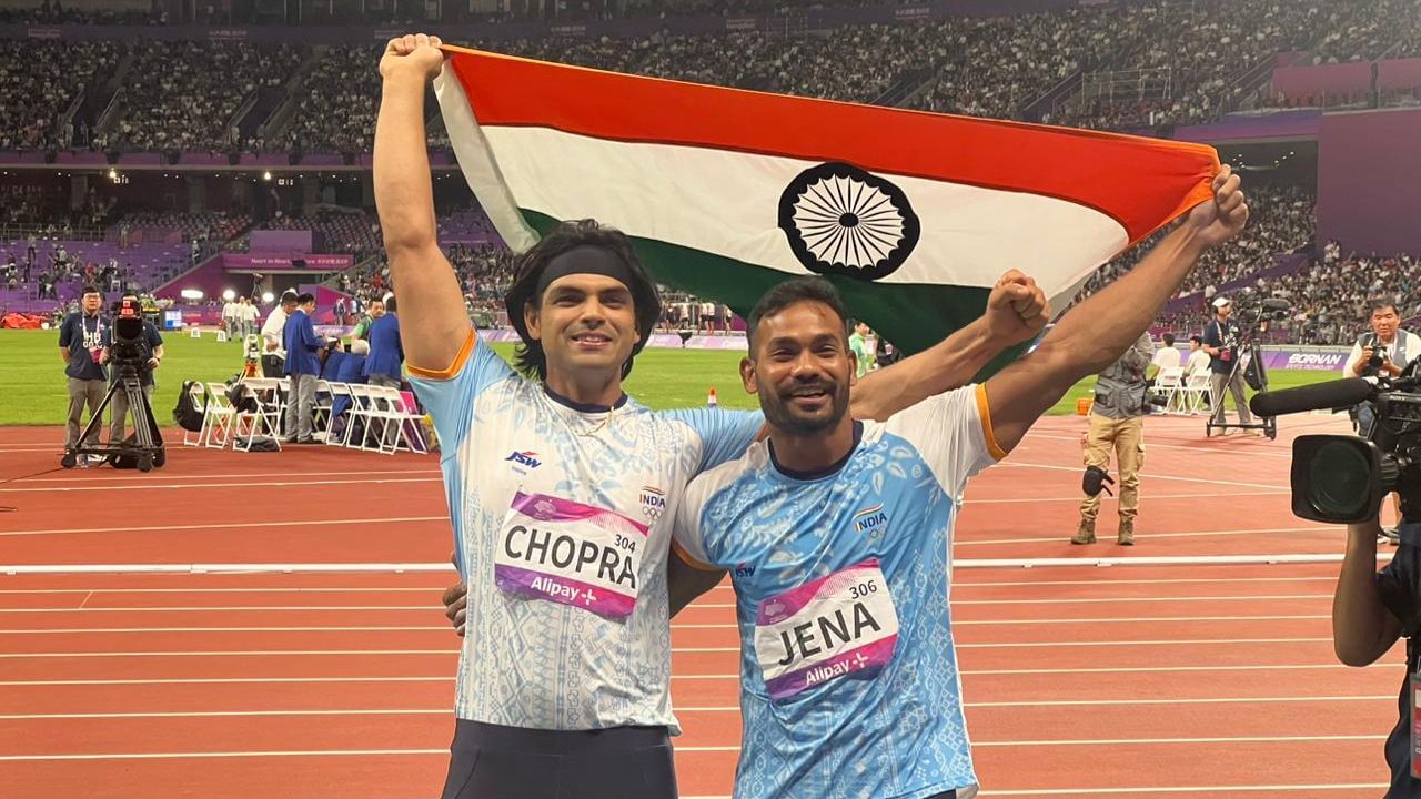 Asian Games 2023, Neeraj Chopra: অপ্রতিরোধ্য, এশিয়ার তাজ সেই নীরজের মাথায়; রুপো কিশোরের