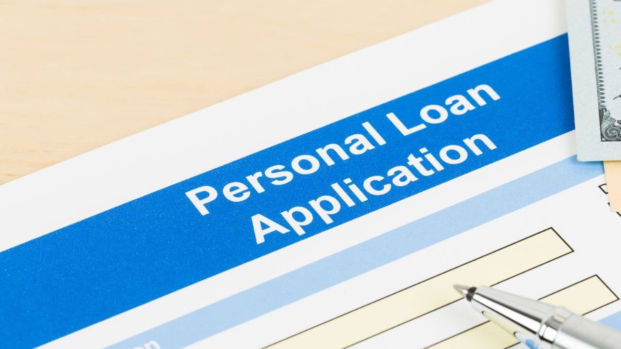 Personal Loan নেবেন ভাবছেন? SBI থেকে ICICI- কোন ব্যাঙ্কে কত ইএমআই দিতে হবে জানুন