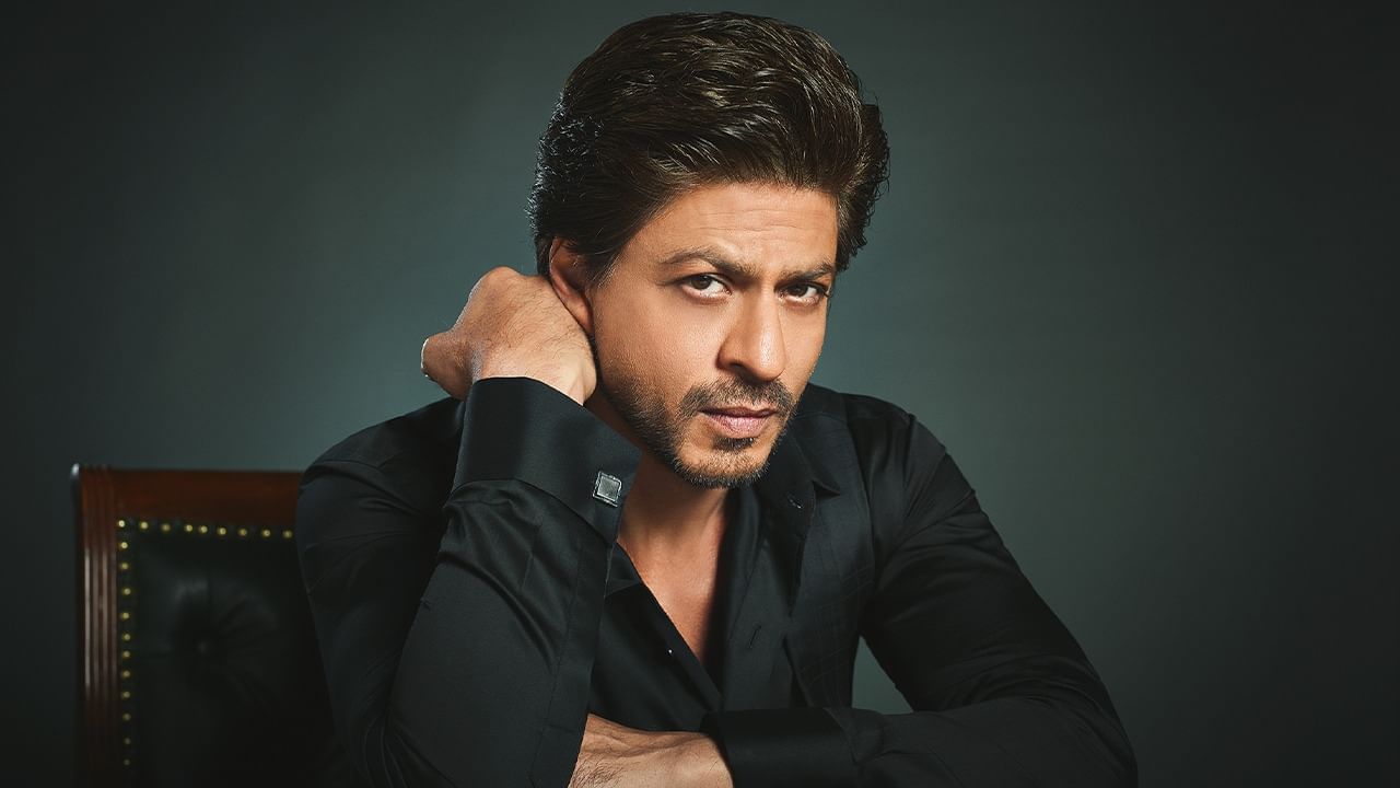 Shahrukh Khan: 'রোম্যান্টিক' ছবি ছাড়লেন শাহরুখ?