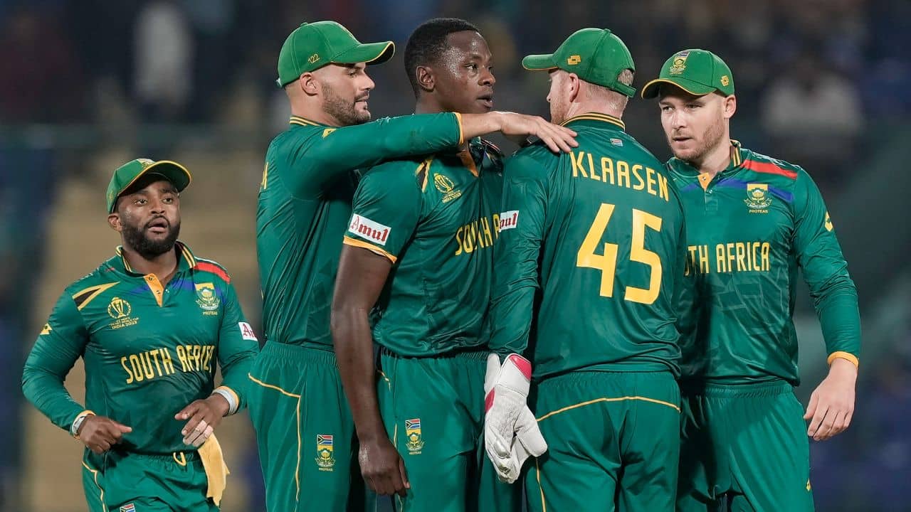 ICC World Cup: জিতেও খুশি নন দক্ষিণ আফ্রিকা অধিনায়ক!