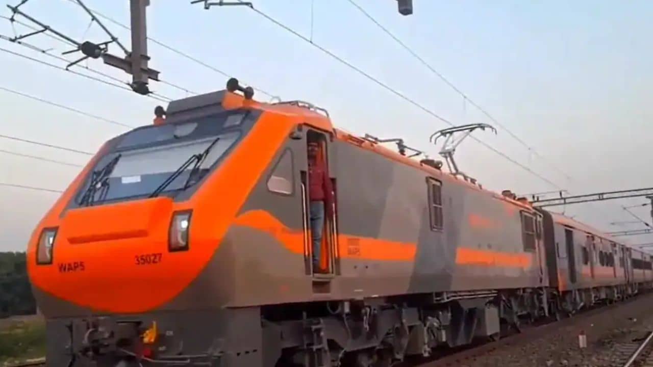 Vande Sadharan: চালু হচ্ছে সস্তার বন্দে ভারত এক্সপ্রেস, দেখুন ফার্স্ট লুক