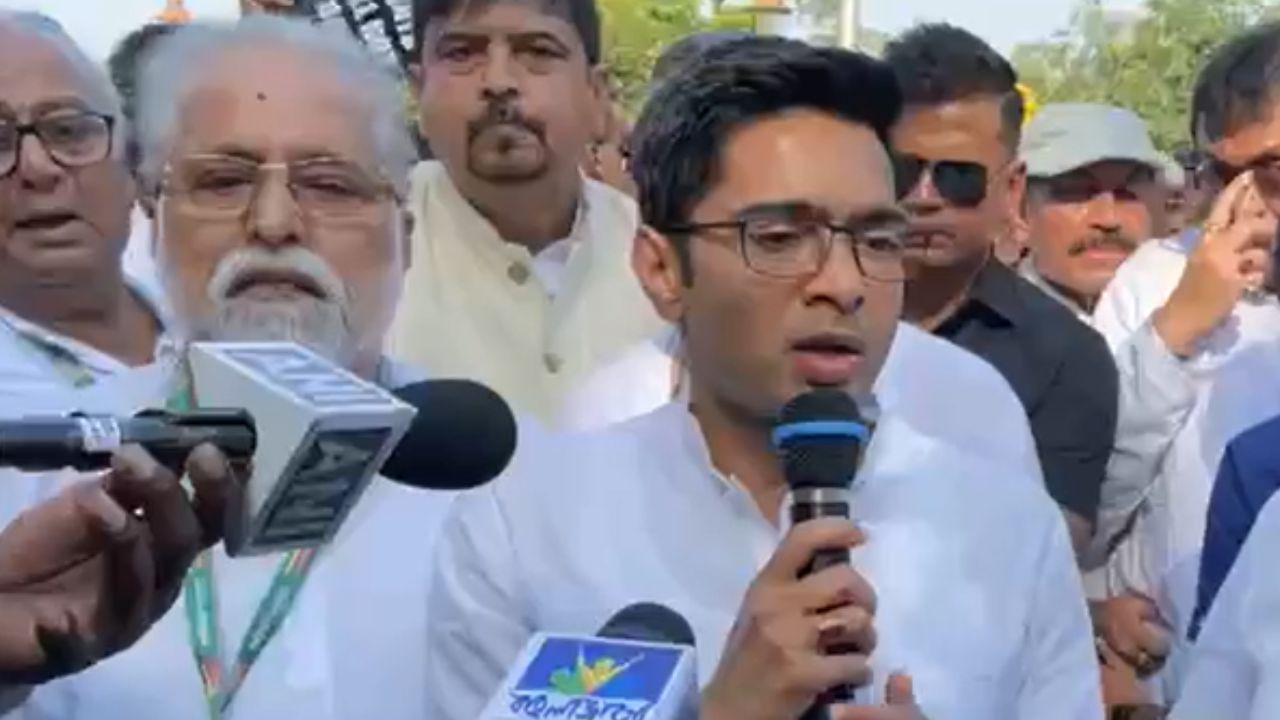 Abhishek Banerjee: অভিষেককে প্রাণে মারার চেষ্টা হয়, বিস্ফোরক অভিযোগ সুদীপ বন্দ্যোপাধ্যায়ের