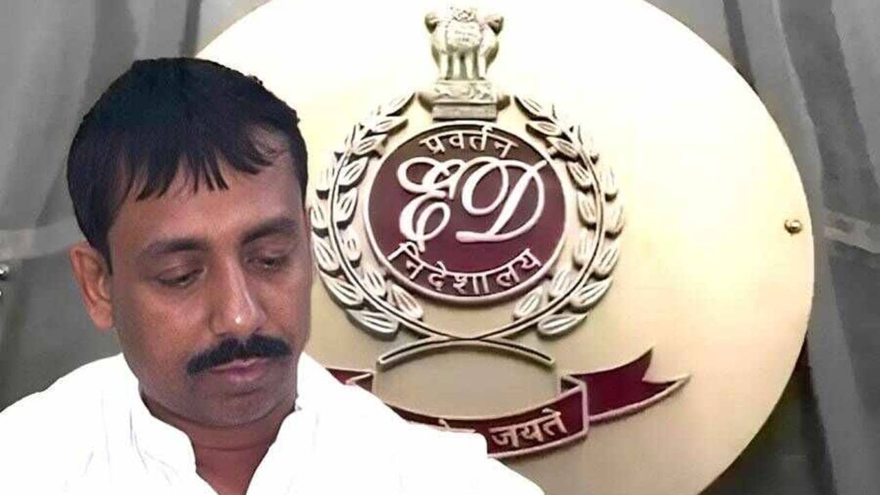 Ration Scam:  ৭-৮ কোটির দুটি ফ্ল্যাট, দুবাই পালানোর ছক করেছিলেন বাকিবুর!