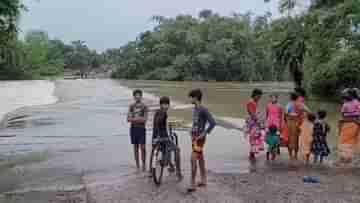 Weather Update: অবশেষে বাংলাদেশের পথে নিম্নচাপ, পুজোর মুখে কি হাসি ফুটবে আকাশের?