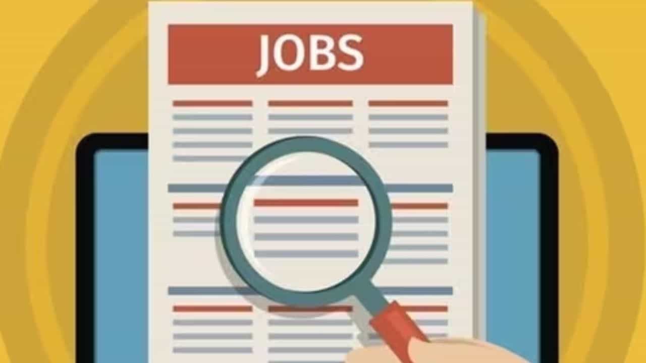 Job News: ৫৬ হাজার টাকা বেতন, দশম পাশেই করতে পারবেন চাকরির আবেদন