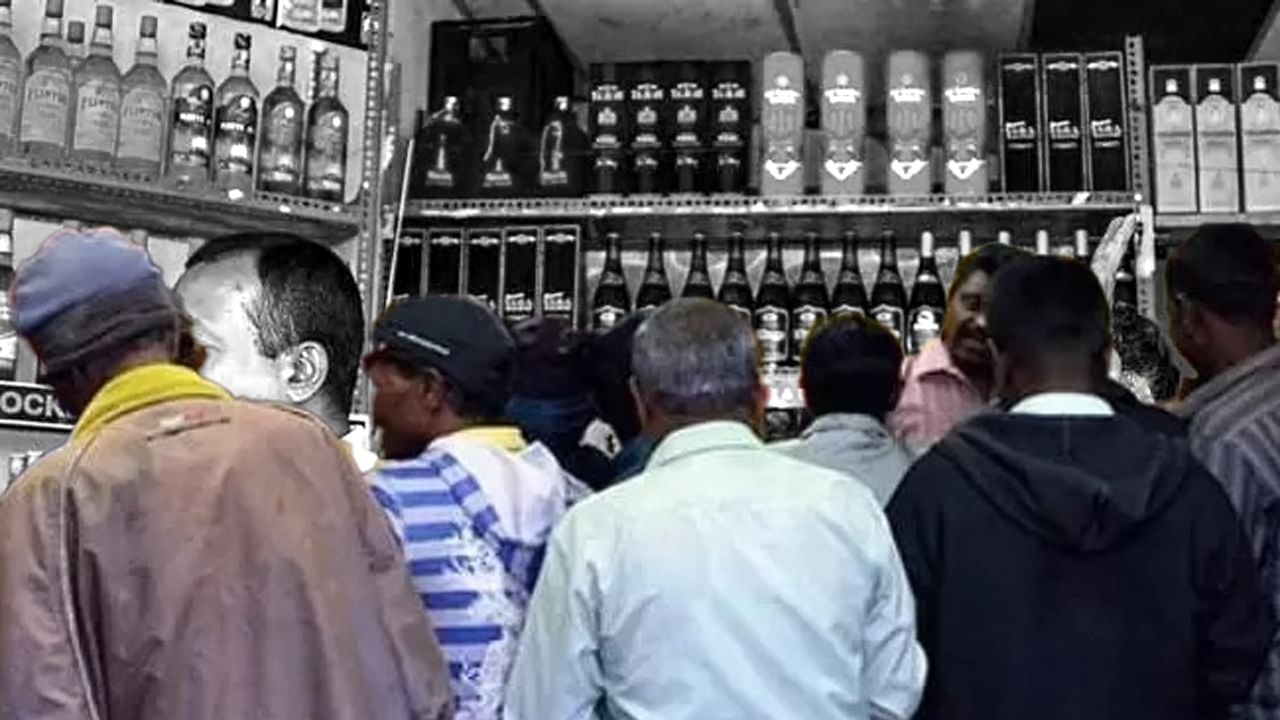 Liquor Shop: এবার বদলে যাচ্ছে নিয়ম, পুজোয় ক'দিন খোলা মদের দোকান?