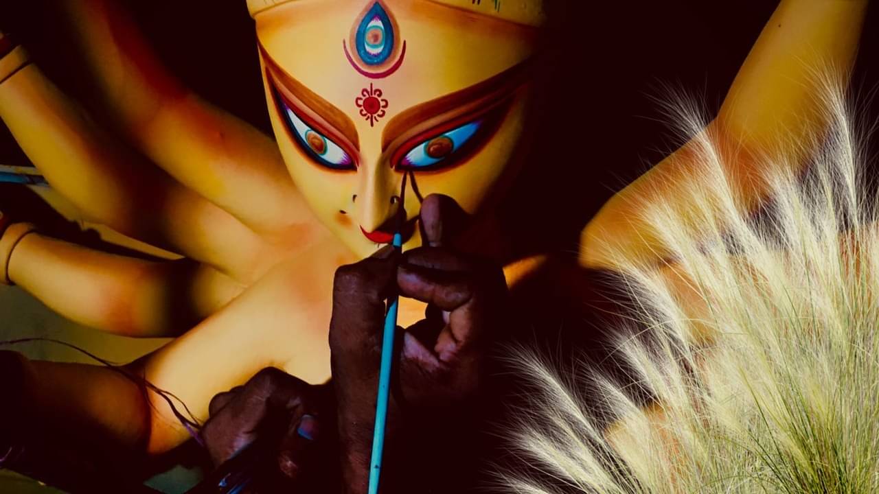 Mahalaya 2023: তুলি নয়, মহালয়ার দিন কুশ দিয়ে প্রথম কোন চক্ষু অঙ্কন করা হয়? জানুন গুরুত্ব ও সঠিক রীতি