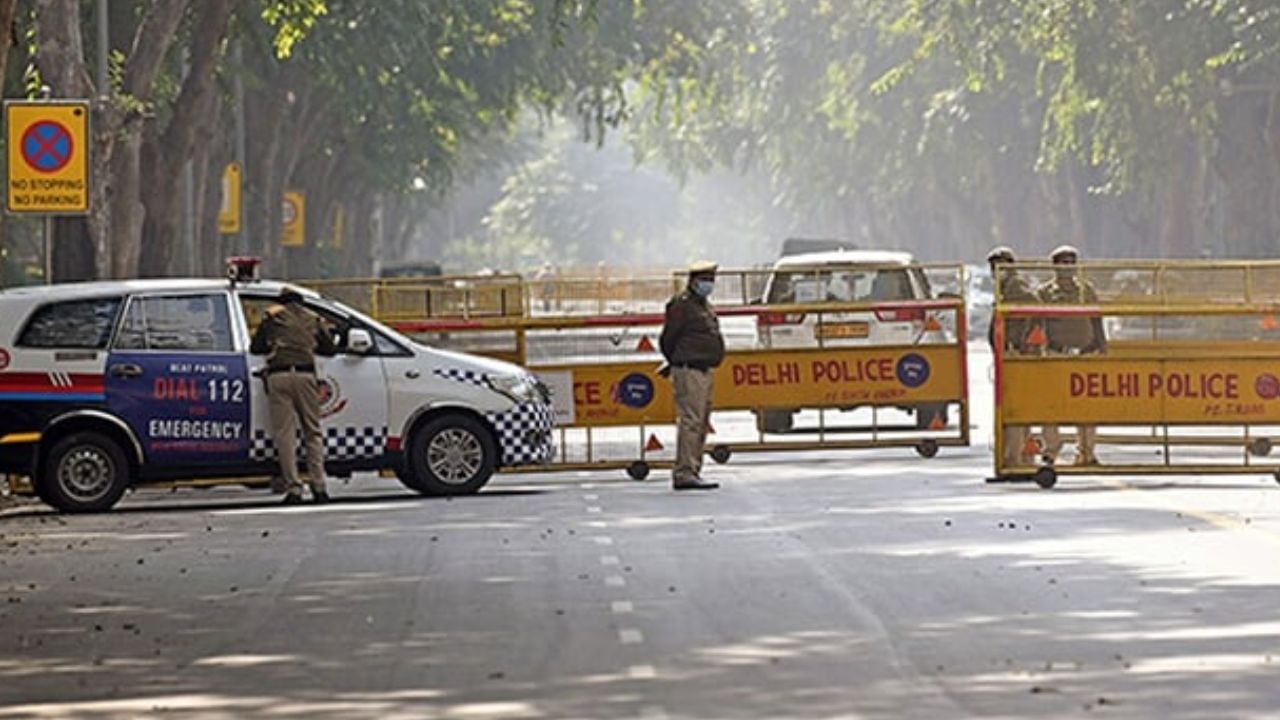 Delhi-Mumbai High Alert: কেরলের পর কি নিশানা দিল্লি-মুম্বই? সন্ত্রাস হামলার শঙ্কায় নিরাপত্তার চাদরে মুড়ল দুই শহর