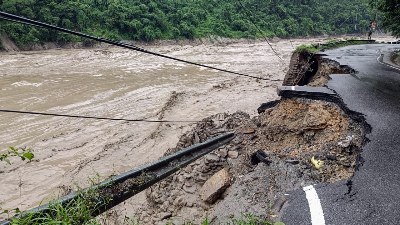 Sikkim Flash Flood: দেহ ফেরাচ্ছে তিস্তা, ২৪ ঘণ্টায় ১১ মৃতদেহ উদ্ধার