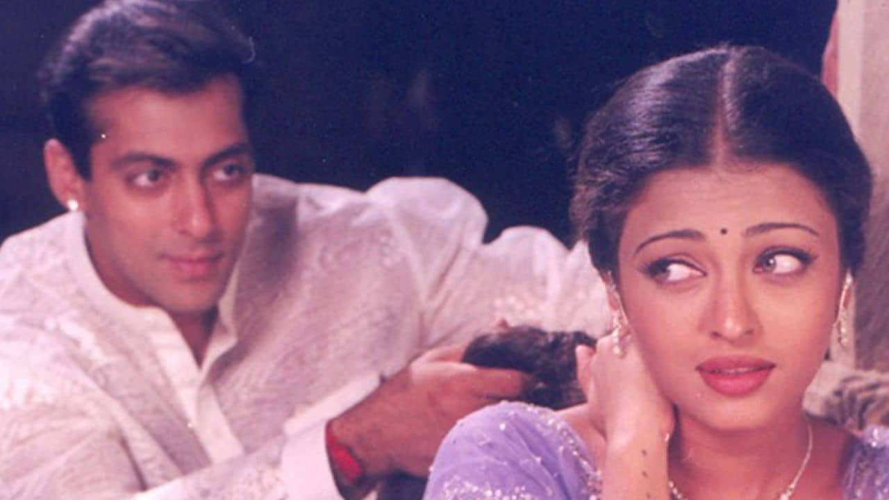 Aishwarya Rai Bachchan: পাশে নেই পরিবার; প্রাক্তন সলমনের সঙ্গেই কি মণীশের দীপাবলি পার্টিতে সময় কাটালেন ঐশ্বর্য